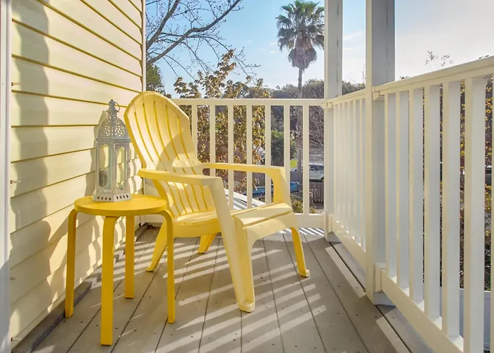 Private Mod Boho Chic Retreat Mins Dtwn Beach