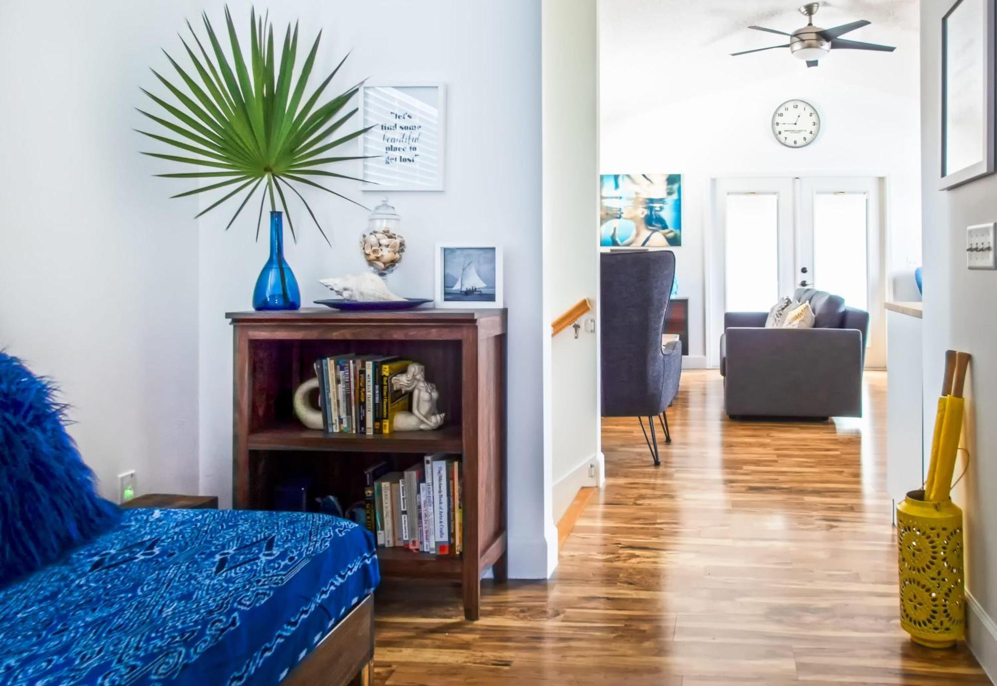 Private Mod Boho Chic Retreat Mins Dtwn Apartment